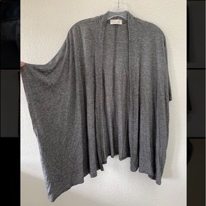 HOURGLASS LILLY gray short sleeve kimono